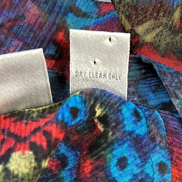 Chico's 100% Silk Brandy Tunic in Sangria Empire Waist Long Sleeves Sz 1 = M = 8 - Picture 13 of 14